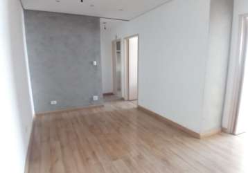 Vende-se apartamento 01 dormitório transformado em 2 dorm. na bela vista com vaga