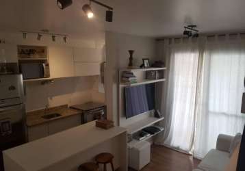 Vende-se apartamento de 02 dorm. no parque morumbi com vaga e lazer