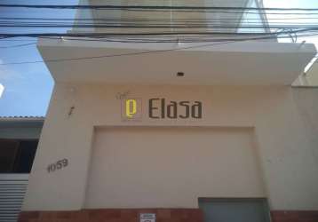 Excelente casa  e galpão  comercial 280 m² , 5 salas ,terraço , 2 copa cozinha ,2 vagas