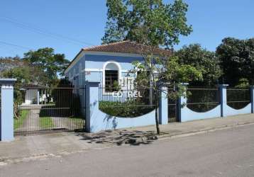 Excelente casa situado no bairro carolina na cidade de santa maria/rs