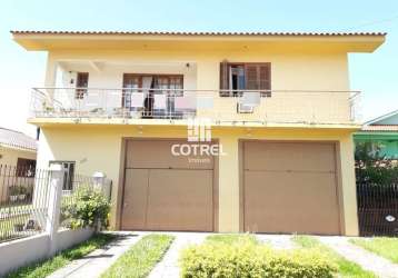 Apartamento de frente com 4 dormitórios no bairro camobi