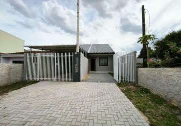 Casa com dois quartos e ótimo padrão de acabamento no campo de santana