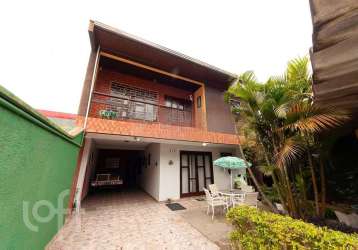 Casa com 4 quartos à venda na rua amazonas de souza azevedo, 428, bacacheri, curitiba, 400 m2 por r$ 1.300.000