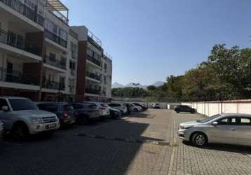 Apartamento 2 quartos ( 1 suíte) com armários. condomínio jardim europa - campo grande