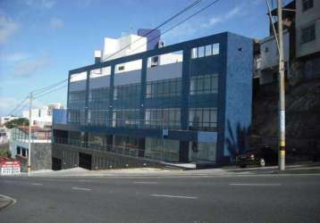 Casa para venda em salvador, pituba, 3 banheiros, 30 vagas