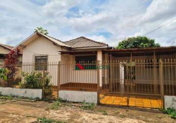 Casa ampla com 2 dormitórios para alugar, 106 m² por r$ 800/mês - sol - londrina/pr