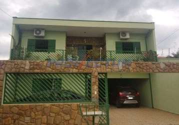 Casa com 3 quartos à venda no parque jambeiro, campinas , 250 m2 por r$ 680.000