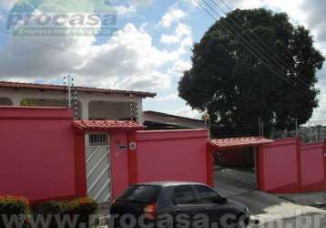 Casa com 3 quartos à venda no flores, manaus , 214 m2 por r$ 700.000