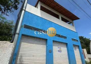 Casa localizada no bairro atalaia /mateus leme