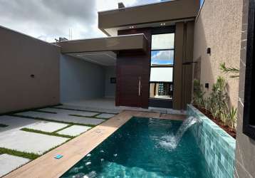 Casa em nova parnamirim com piscina