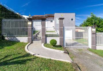 Linda casa no bairro líder, pertinho do shopping.