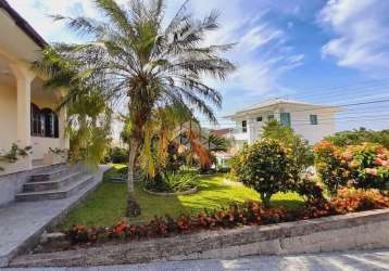 Casa com 03 quartos/dormitórios no bairro alto aririú, em palhoça- sc