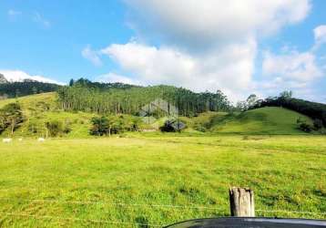 Sítio no bairro fazenda de dentro, em biguaçu- sc