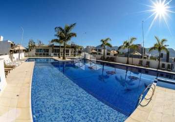 Lote residencial no costa do sol condomínio clube em deltaville, em biguaçu/sc