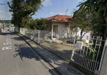 Casa com 3 quartos/dormitórios no bairro serraria, em são josé- sc