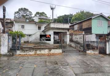 Casa de 02 dormitórios á venda no bairro jardim floresta