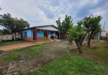 Terreno de esquina à venda no bairro mathias velho. com 400m², medindo 20x20. documentação em dia e possibilidade de financiamento.