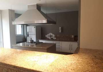 Apartamento de dois dormitórios  á venda em porto alegre, bairro floresta. excelente vista para o guaíba