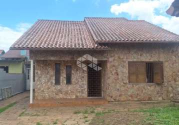 Casa 4 dormitórios, 3 banheiros em canoas.