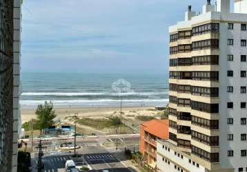 Apartamento 3 dormitórios, sendo 1 suíte, com box, área privativa de 116m², vista mar