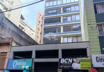 Conjunto comercial de frente à venda na rua riachuelo, centro histórico. estuda dação.