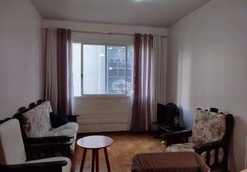 Apartamento de dois dormitórios/quartos no bairro centro histórico.