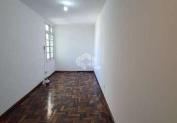 Apartamento 2 quartos no bairro medianeira.