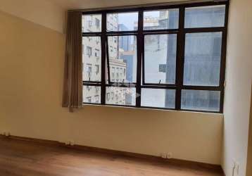 Sala comercial à venda na rua vigário josé inácio, 547, centro histórico, porto alegre, 31 m2 por r$ 85.000