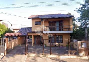 Casa 3 dormitórios 1 suite 202m² para venda no bairro rubem berta porto alegre