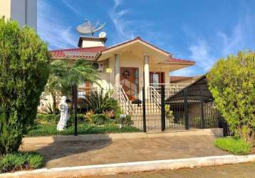 Casa com 3 dormitórios, sendo 1 suíte, a venda no bairro campestre em lajeado/rs