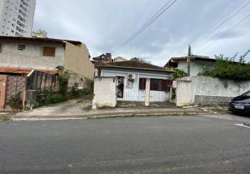 Terreno com 363 m² no bairro agronômica em florianópolis.