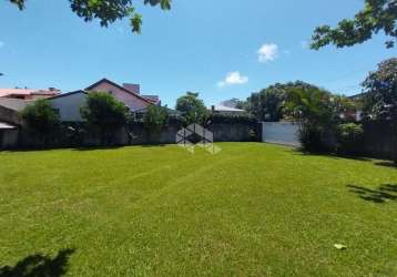 Terreno com 771m² na cachoeira do bom jesus em florianópolis/sc