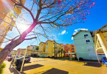 Apartamento térreo com pátio 62m² 03 dormitórios, 01 vaga de estacionamento, no bairro mato grande em canoas