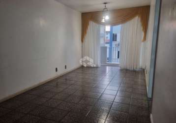 Apartamento de 2 dormitórios no bairro centro  - florianópolis/sc.