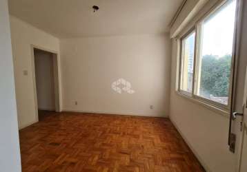 Apartamento 1 dormitório de frente no bairro santana