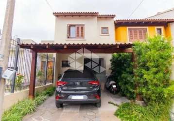 Casa 110m² - 3 dormitórios, 1 vaga no bairro aberta dos morros