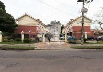 Casa em condomínio a venda de 3 dormitórios no bairro camaquã