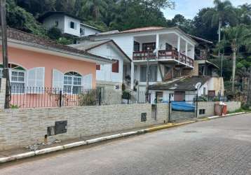 Casa residencial em florianópolis - sc, sambaqui