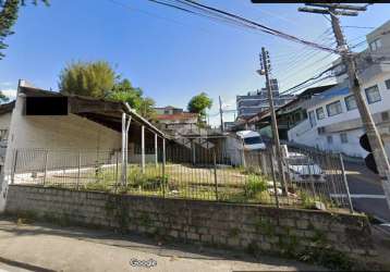 Terreno comercial em área nobre no estreito c/ viabilidade para 5 andares.