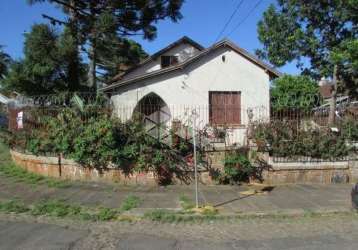 Casa/terreno 03 dormitórios no bairro santa teresa