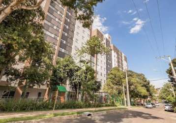 Apartamento 2 dormitórios sendo 1 suíte, 1 vagas cobertas