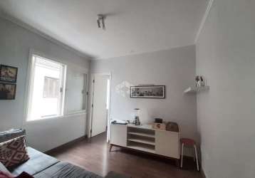 Apartamento 36m² , 1 dormitório, mobiliado, menino deus