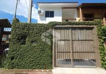 Casa 120 m² , 2 dormitórios, 1 vaga, hípica