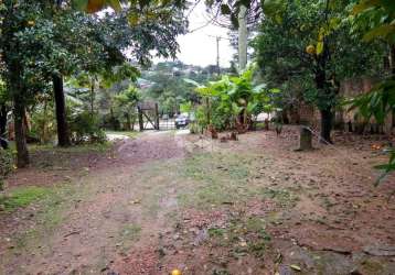 Terreno com 3.900 m2 fácil deslocamento porto alegre, bom indice construtivo, próximo da ufgrs.