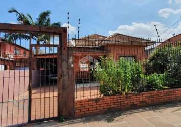 Crédito real vende. casa com 411m².