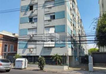 1 dormitório 43m² condomínio em frente ao shopping total. elevador e portaria 24h