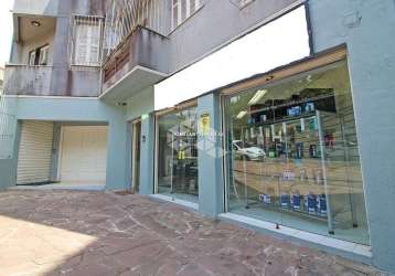 Loja comercial 223m² área útil. av. ijuí esquina av. taquara. bairro petrópolis.