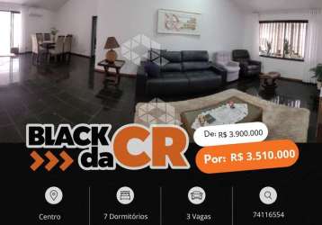 Casa sobrado de 449m2 com 7 quartos/dormitórios no centro por r$ 3.900.000,00