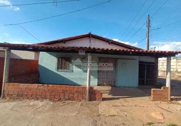 Casa para alugar com 97,00 metros quadrados no santo antonio - teresina - piauí