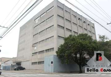 Aluga-se / vende-se ? prédio industrial / escritórios (9.313m²) - brás - são paulo